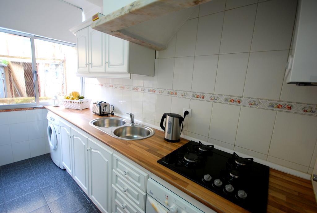 Sombrero Apartment Graca 리스본 객실 사진